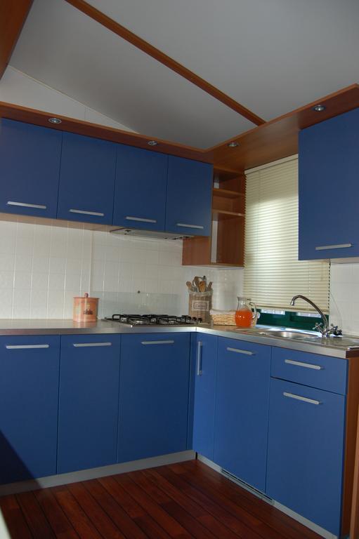 Camping Vallecrosia Exterior photo