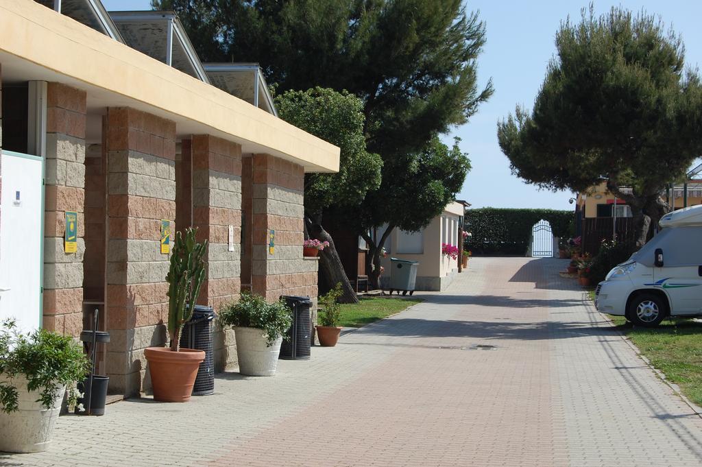 Camping Vallecrosia Exterior photo
