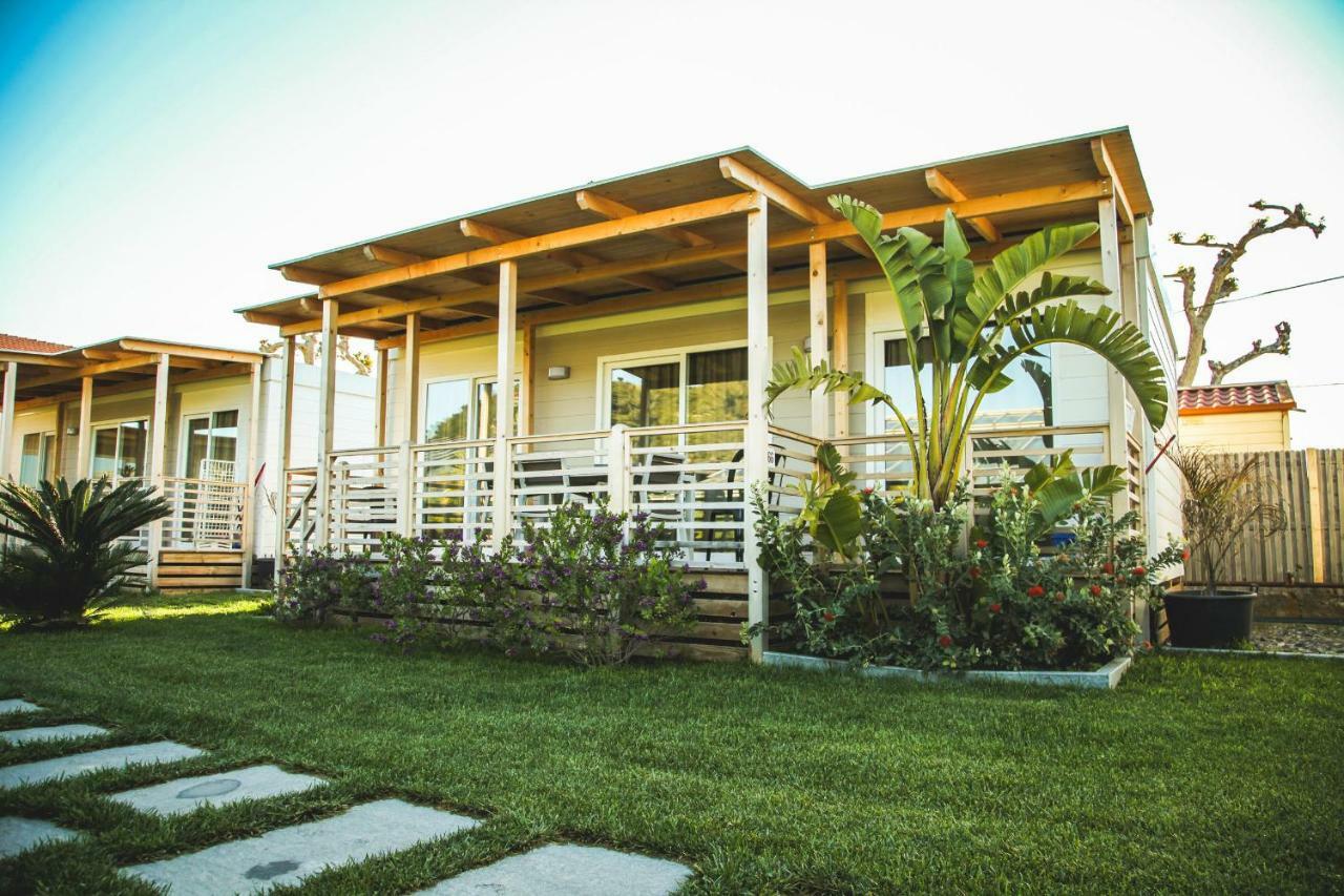 Camping Vallecrosia Exterior photo