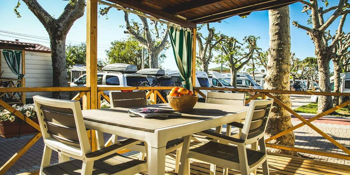 Camping Vallecrosia Exterior photo